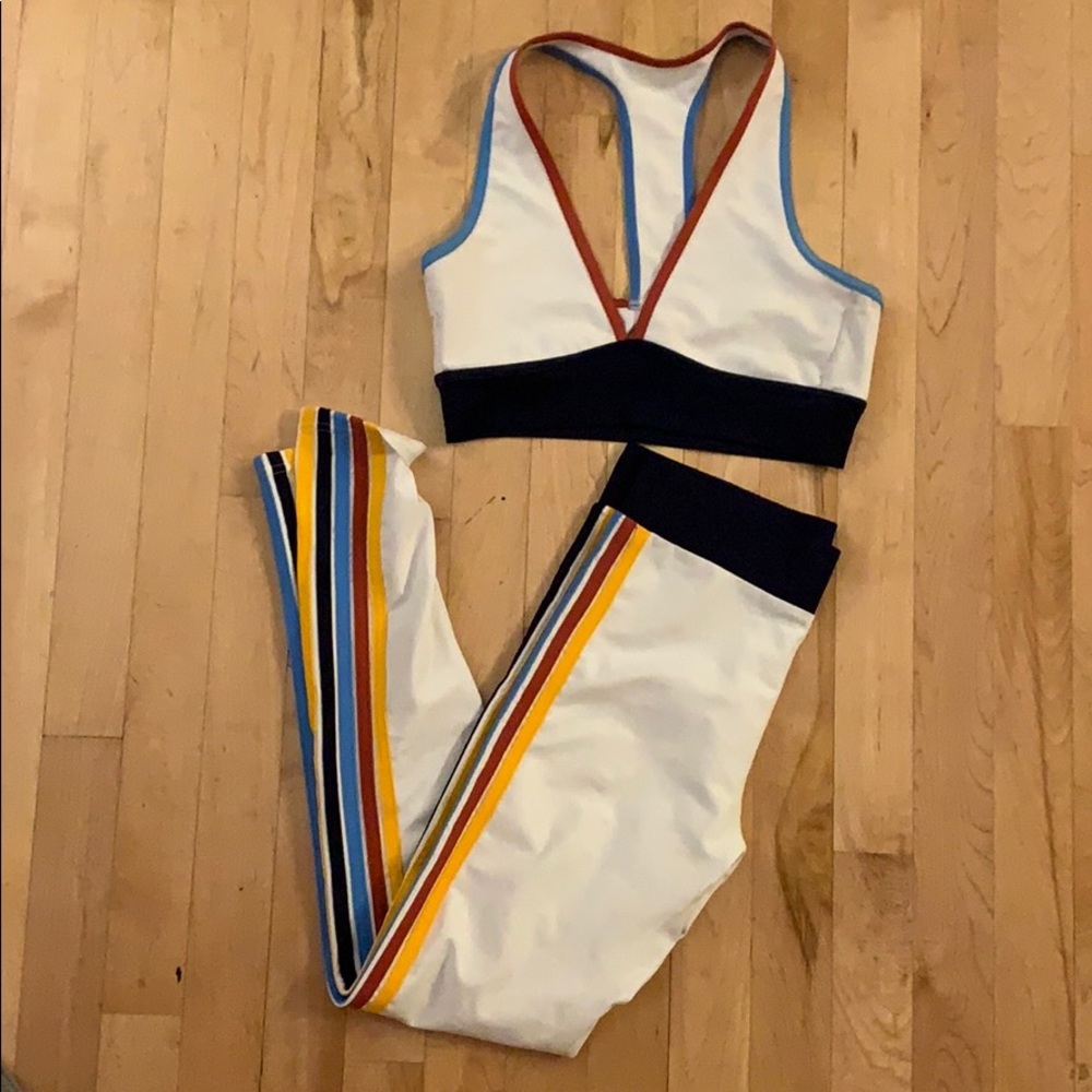 Ensembl Matching leggings & sports bra